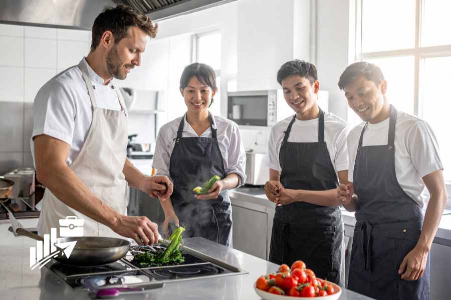 Se busca asistente de cocina para hotel; apoyo en preparación, orden y limpieza del área